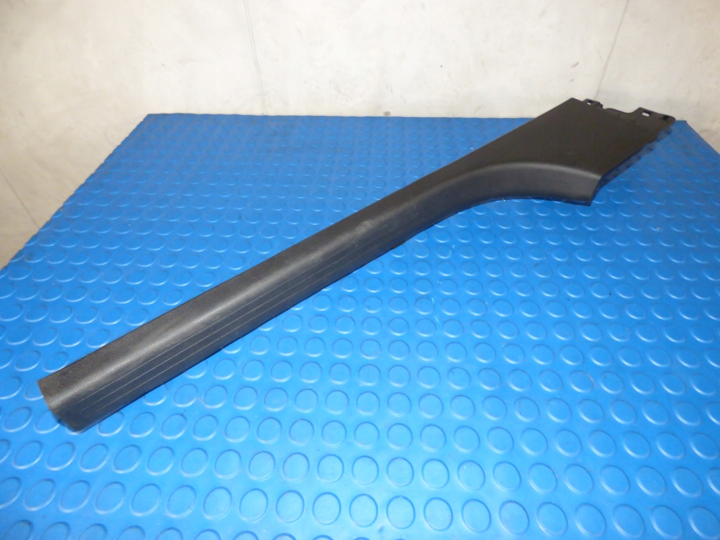 cover of the threshold slupka left front CLIO V 5 19