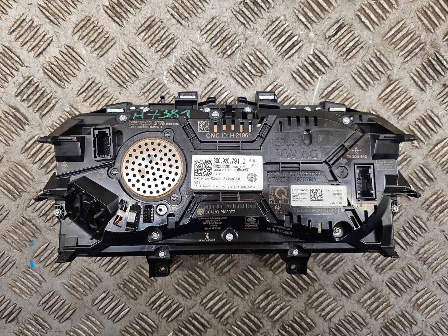 dials dials VIRTUAL COCKPIT LED VW PASSAT B8 ARTEON 3G0920791D
