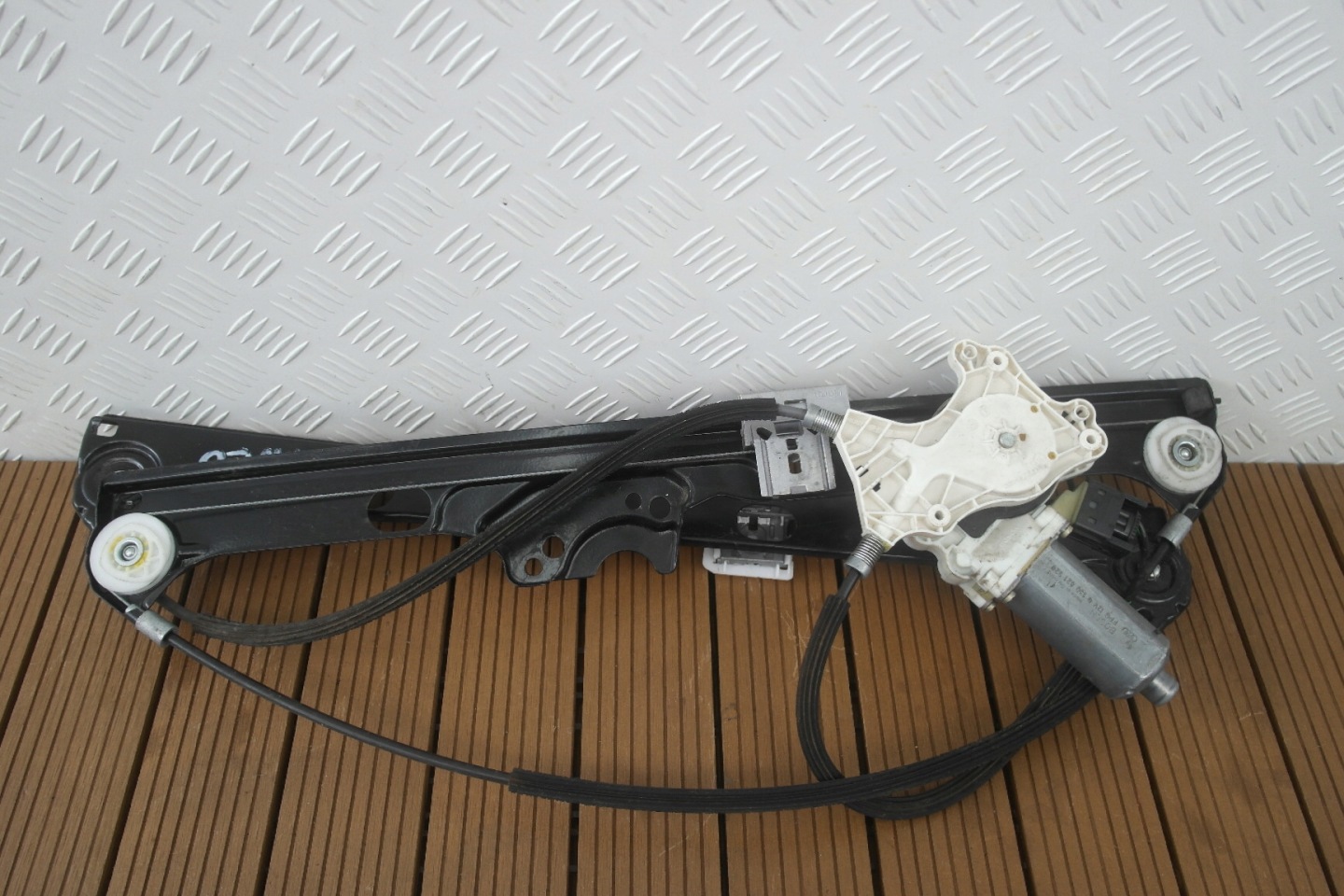 MERCEDES VANEO W414 01-05 window regulator front right front OE