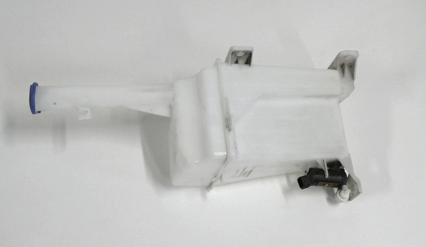 washer fluid tank SSANGYONG TIVOLI 15-18