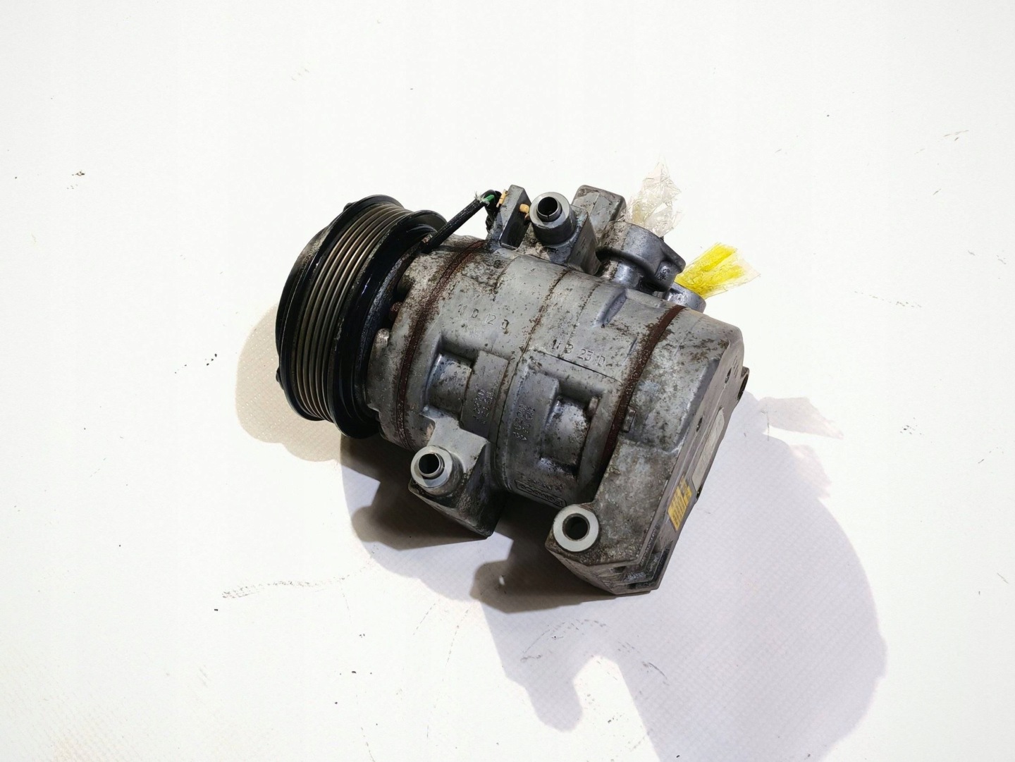 compressor compressor; of the air conditioning A/C Ford Mustang V 2010-2014