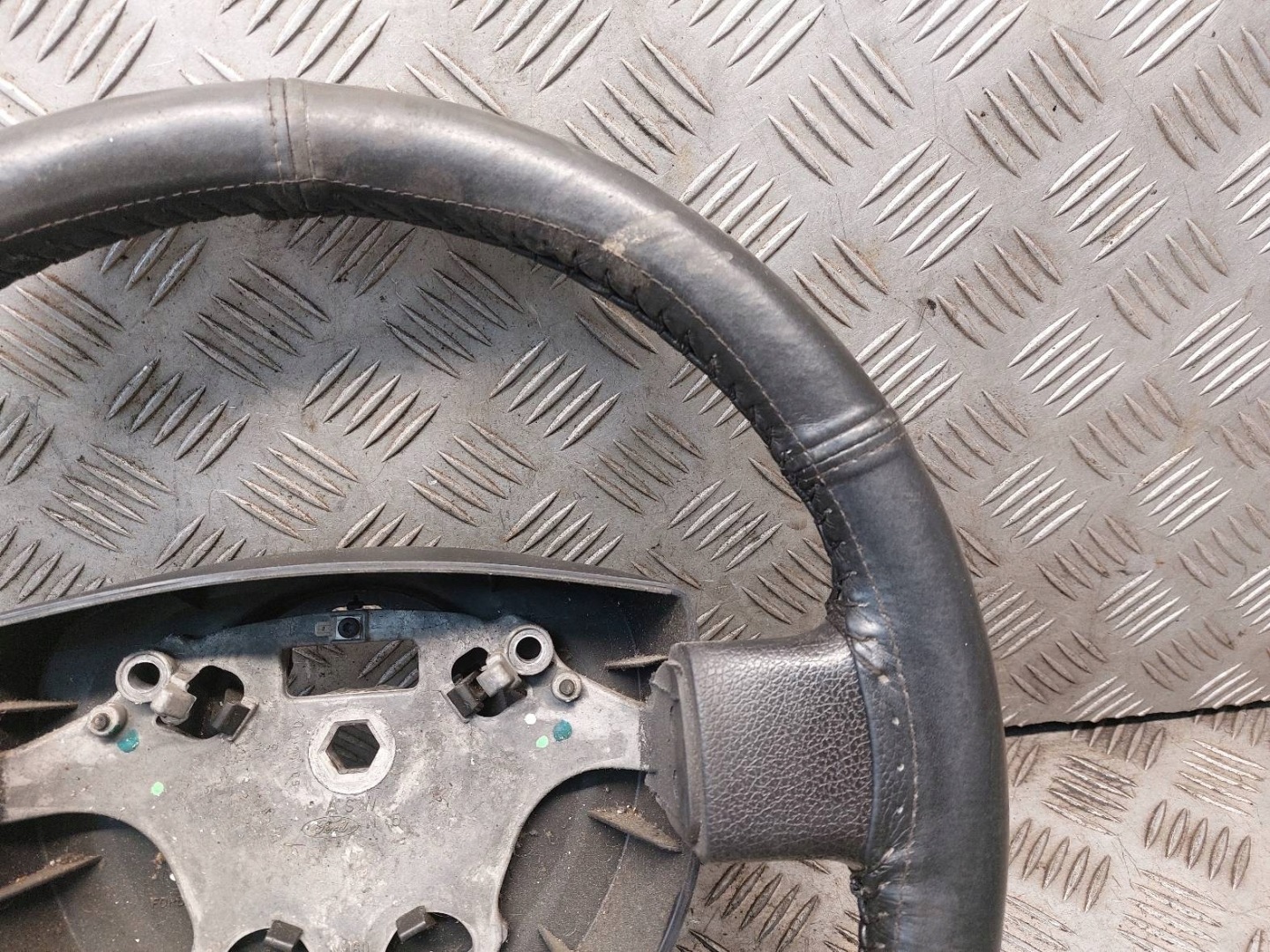 lenkrad + Airbag FORD FIESTA MK5 2T143600A 6019411D 2S6AA042B85