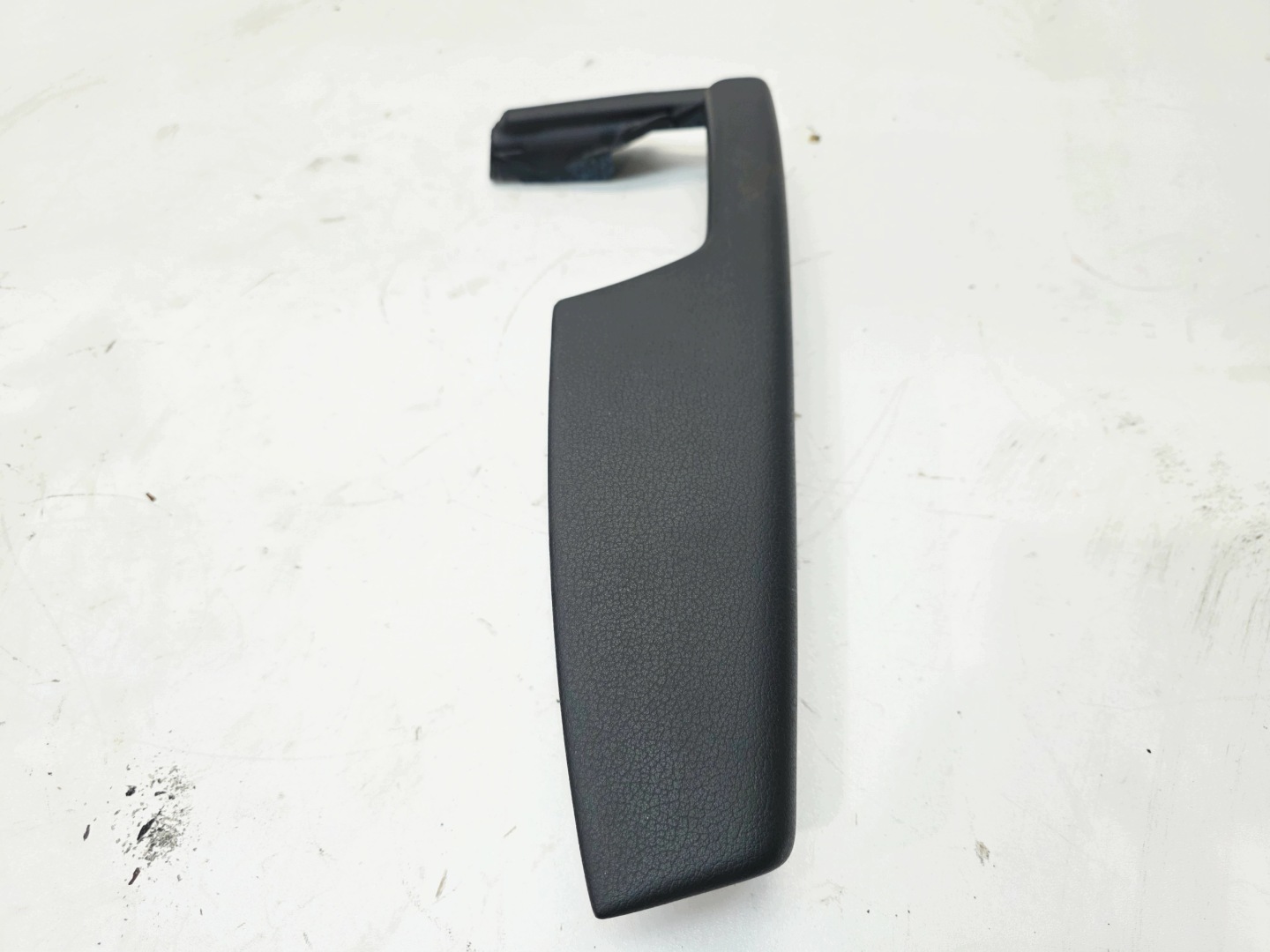armrest door left front AUDI A4 B8 8K1867173 SOUL