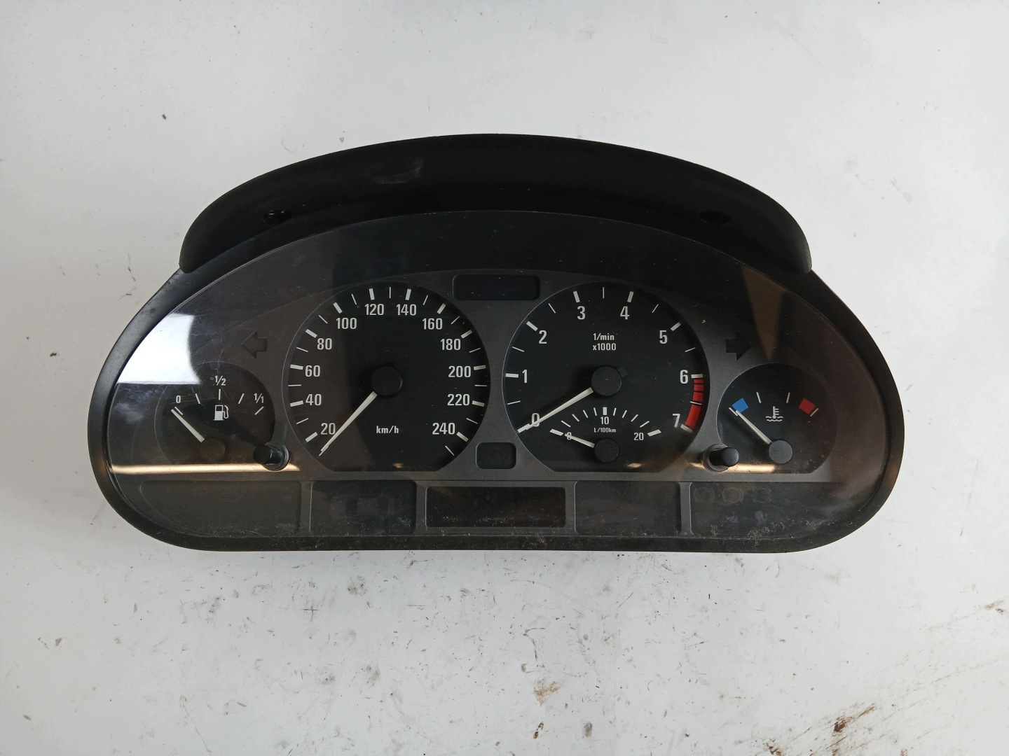 BMW E46 1.9 dials dials 8380144