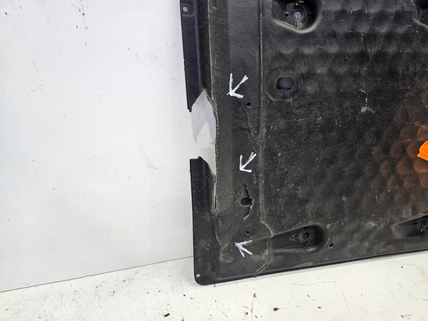cover chassis left AUDI A3 8P 1K0825211E 2/26