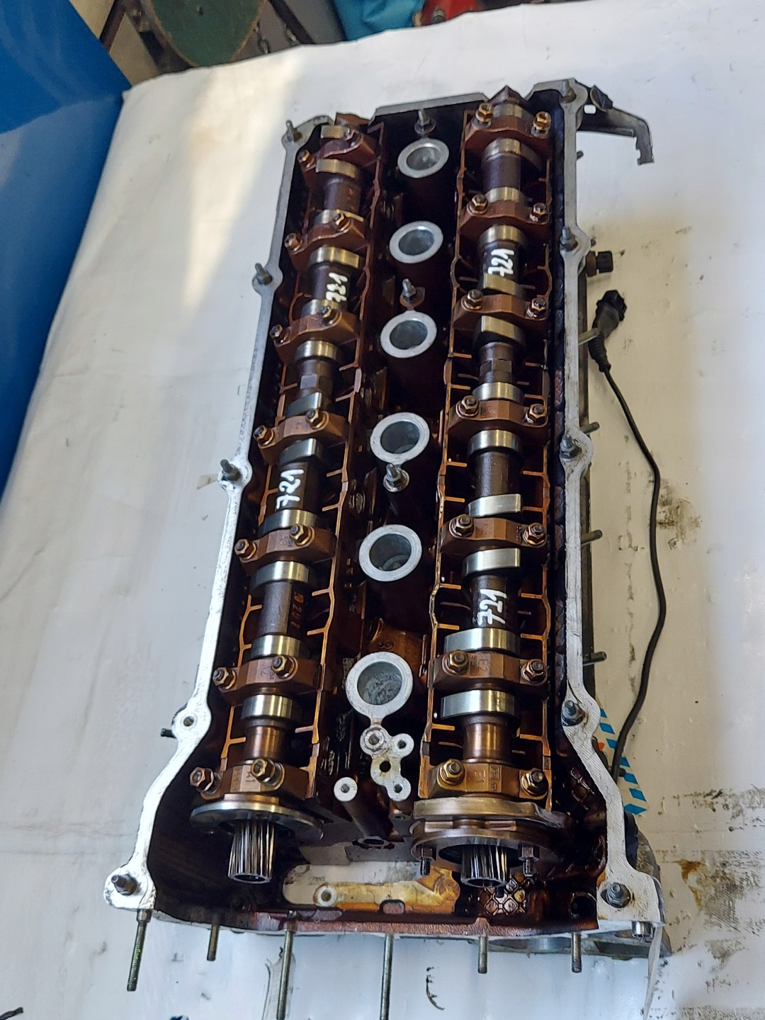head. BMW E46 E39 2.2 B 1436812