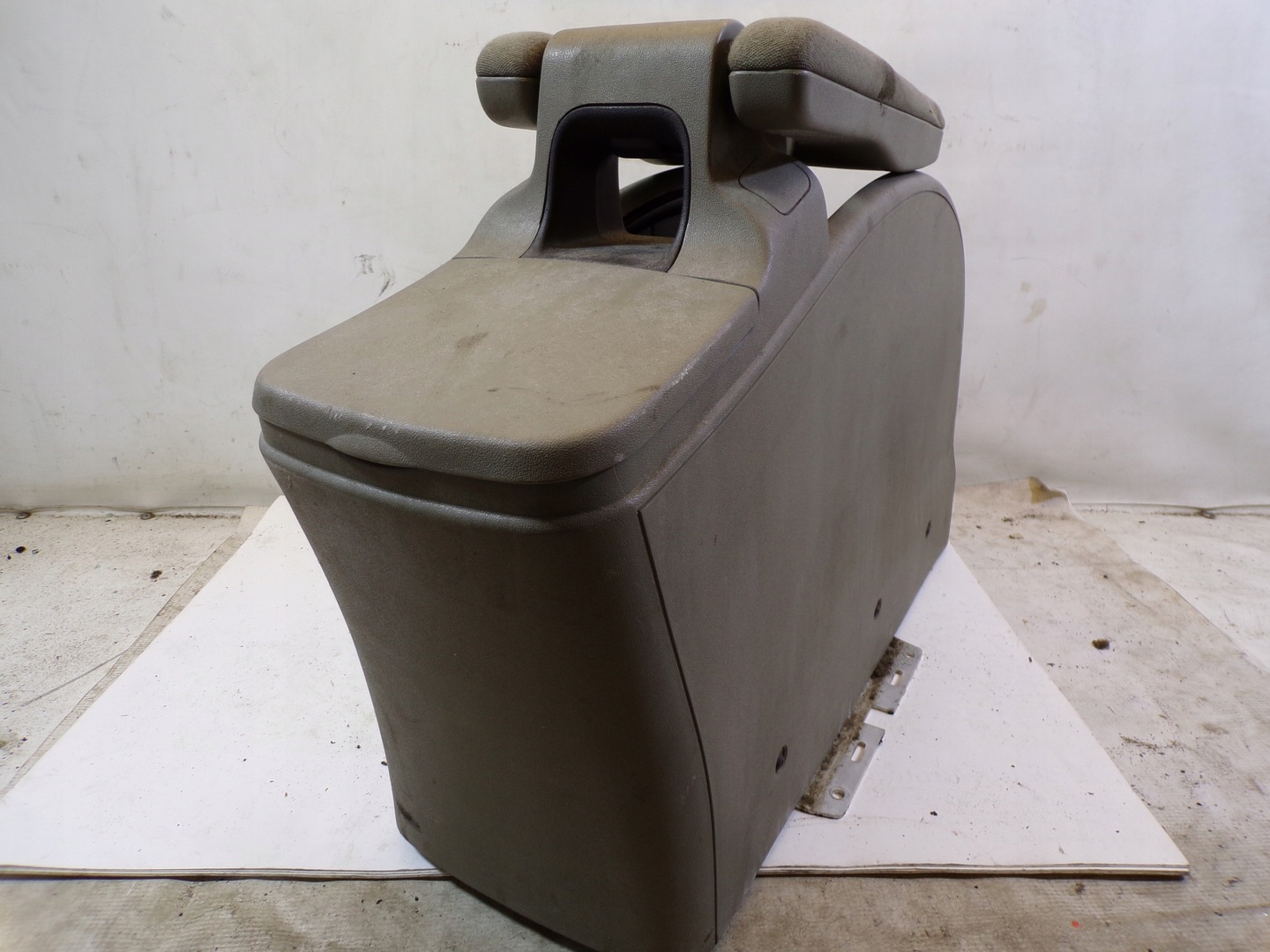armrest TUNEL central electrical RENAULT SCENIC II 2 LIFT (2) (K2)