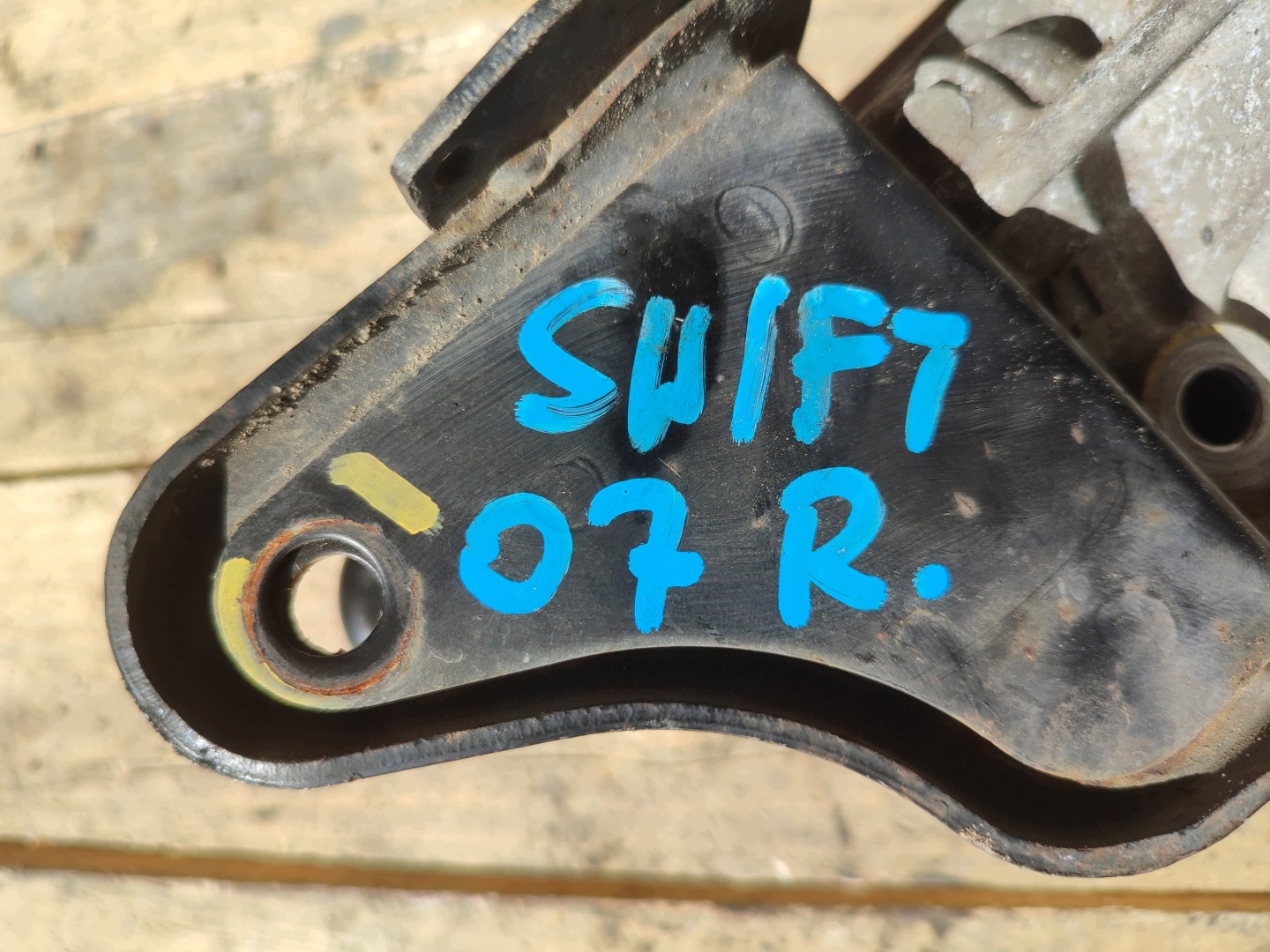 Supporto cambio ingranaggi Suzuki Swift 2007 r
