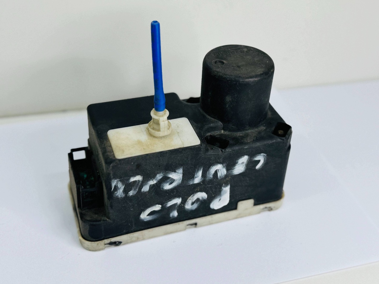 pumpa CETRALNEGO brave VW POLO 6N0962257