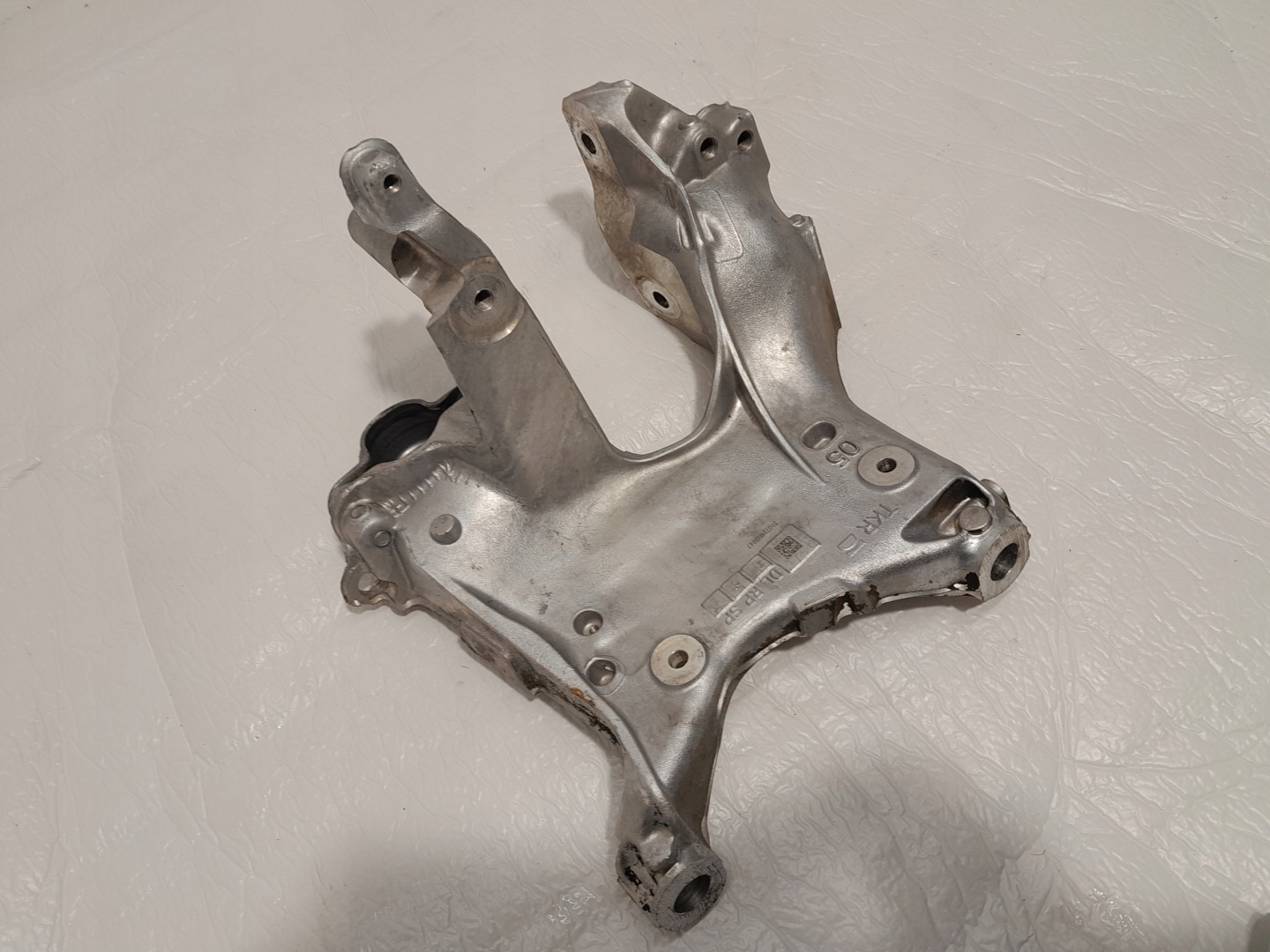 AUDI Q5 80A console engine mount left 80A399295