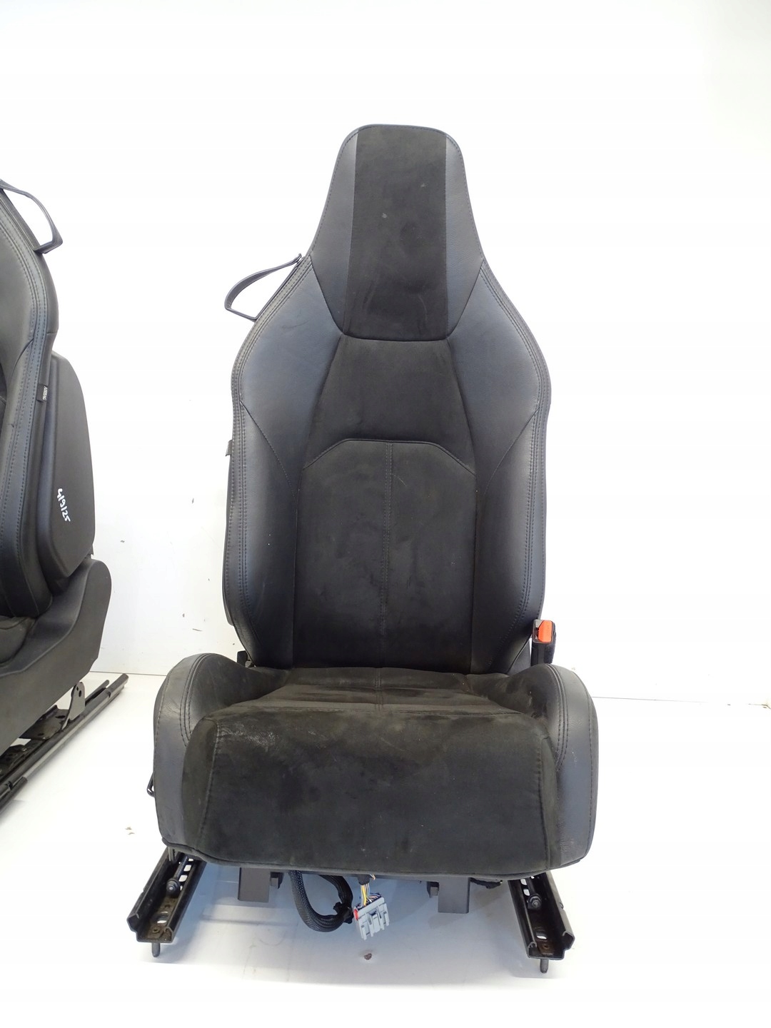 seat seats left right front front JAGUAR F-TYPE X152