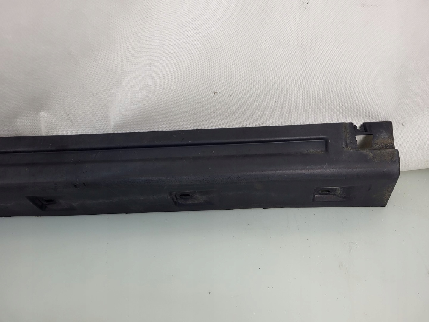 RANGE ROVER SPORT L320 moulding threshold cap L.