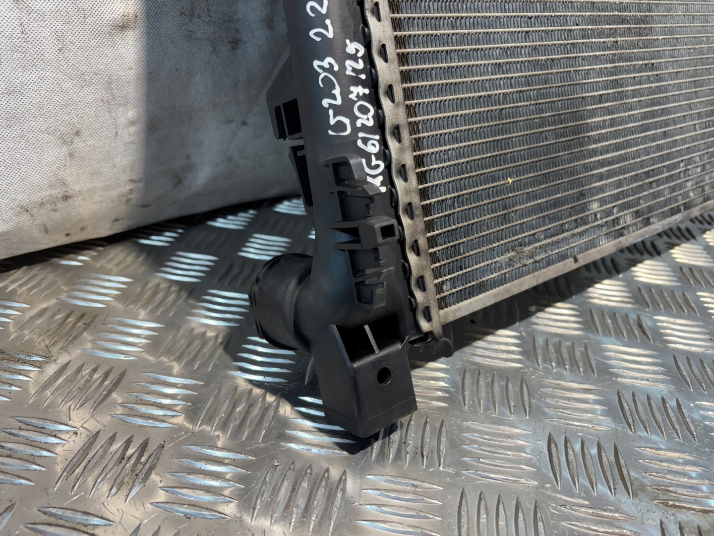 water cooler Mercedes W203 2,2CDI A2035000603