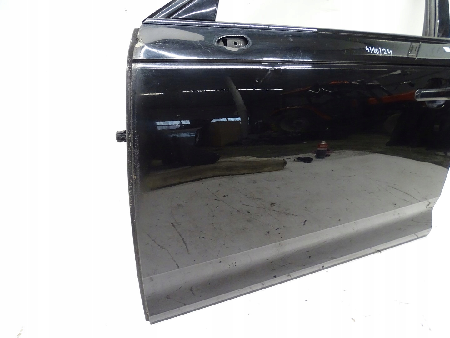 door left front left front AUDI A4 B9 sedan LY9B