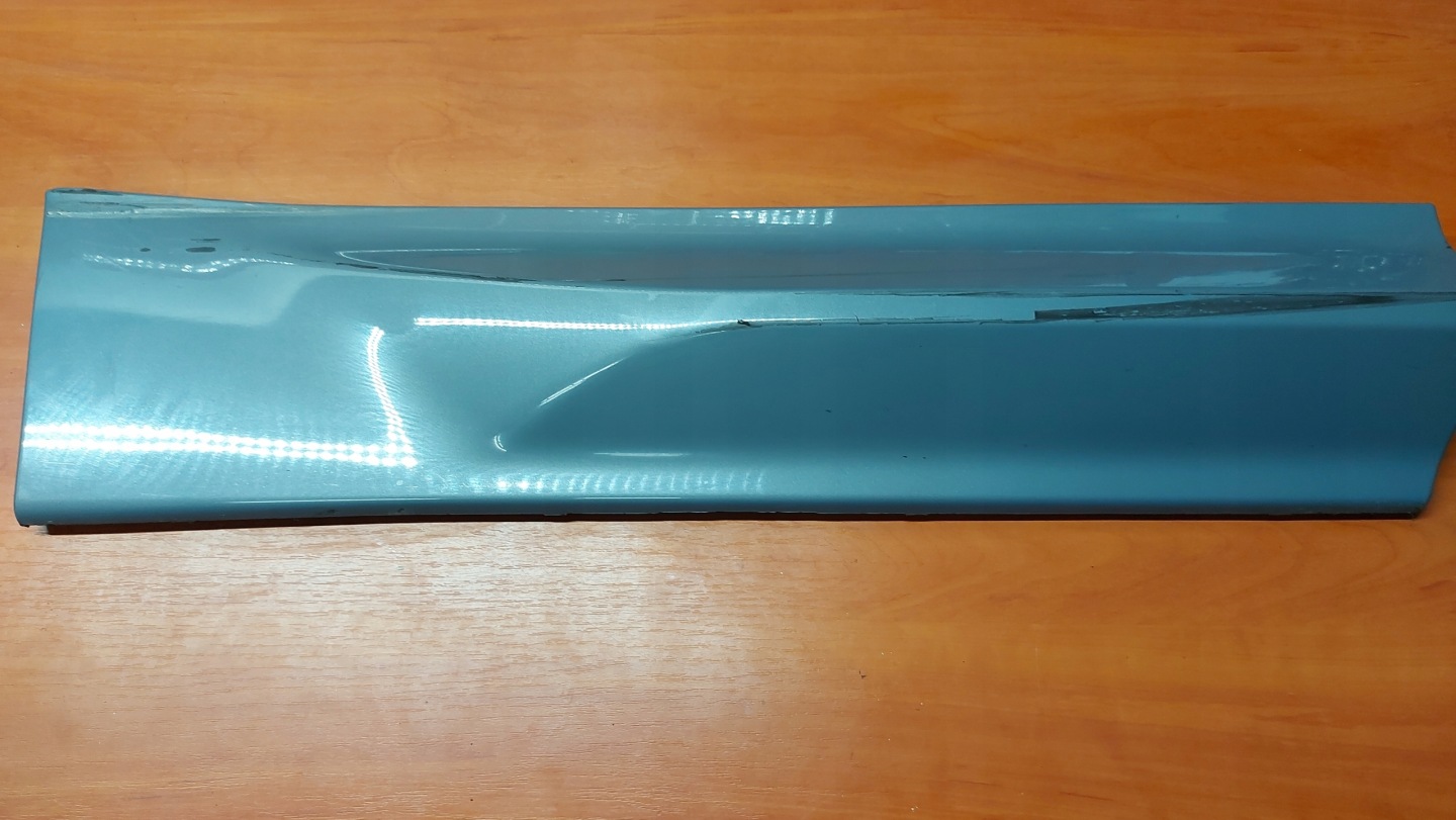 moulding door right rear part VOLVO XC60 II 17