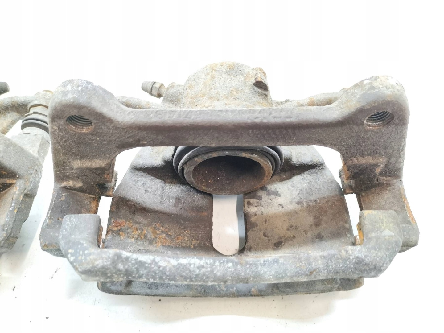 caliper brake PRAYW left front 2.0 TDI 150 KM Skoda Superb III (2015-)