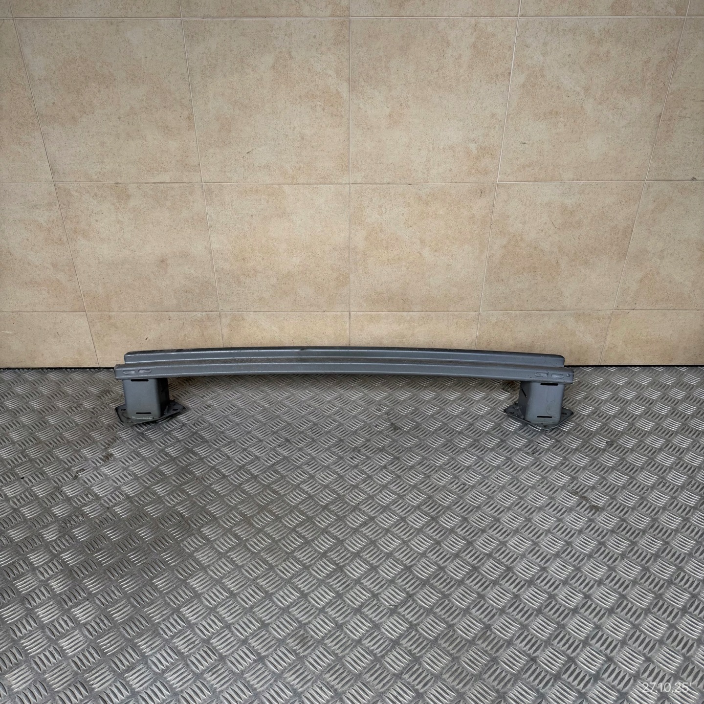 sider rear beam tip pillar TOYOTA YARIS IV