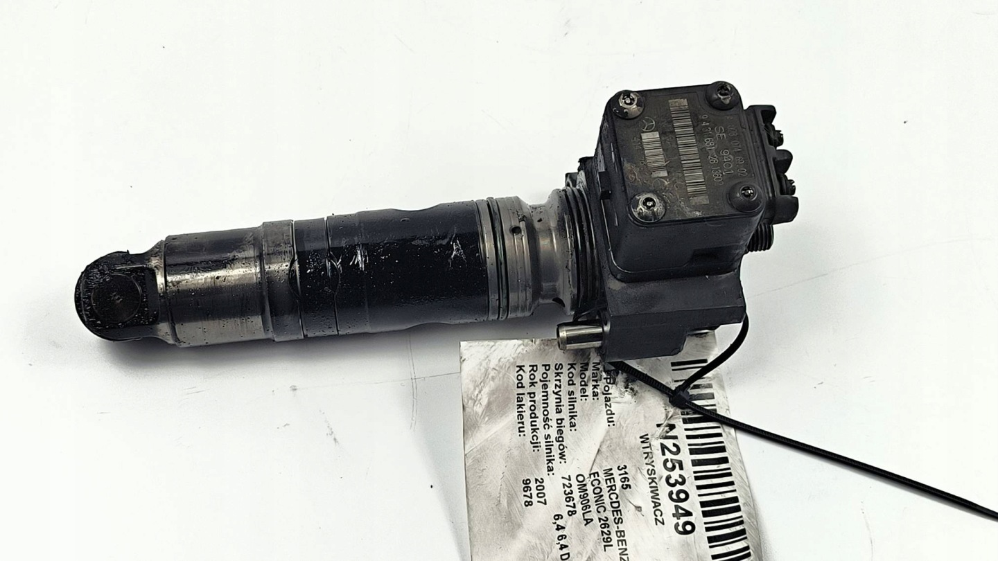 injector nozzle A0280746902 Mercedes-BENZ ECONIC 2629L