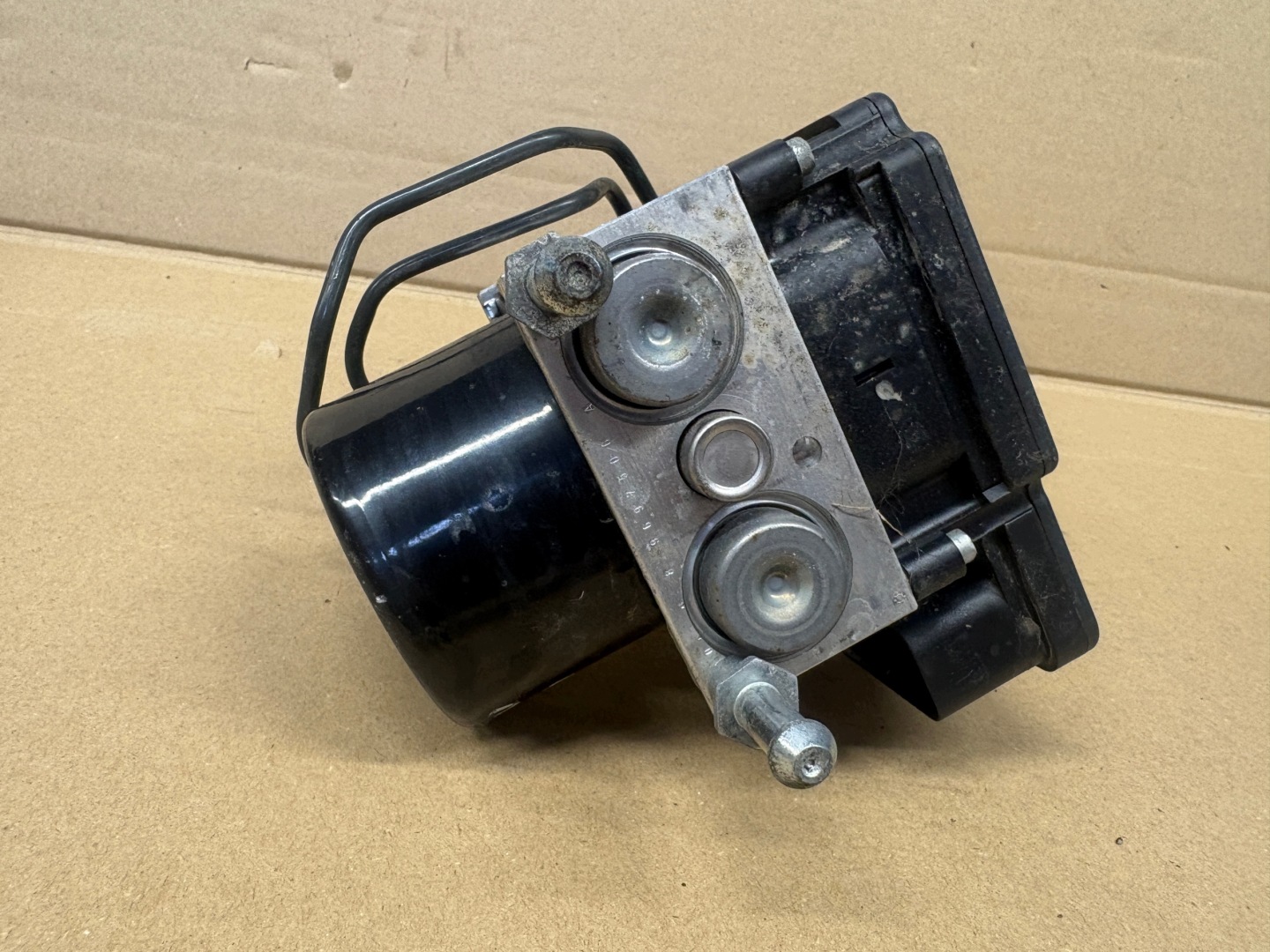 SUBARU LEGACY V pumpa ABS 27536AJ003
