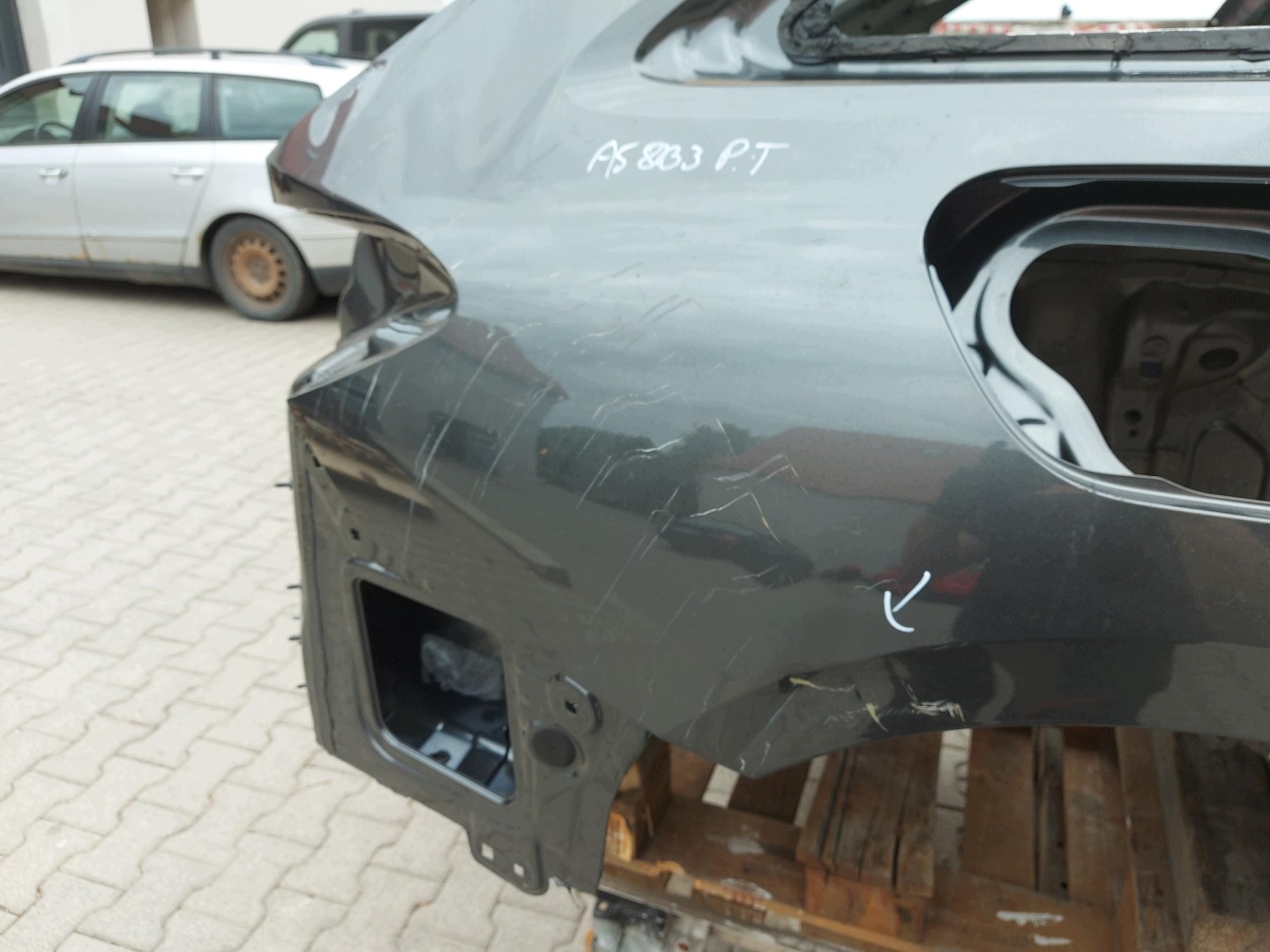 AUDI A5 8B3 B10 AVANT parafango posteriore Destra LZ7S
