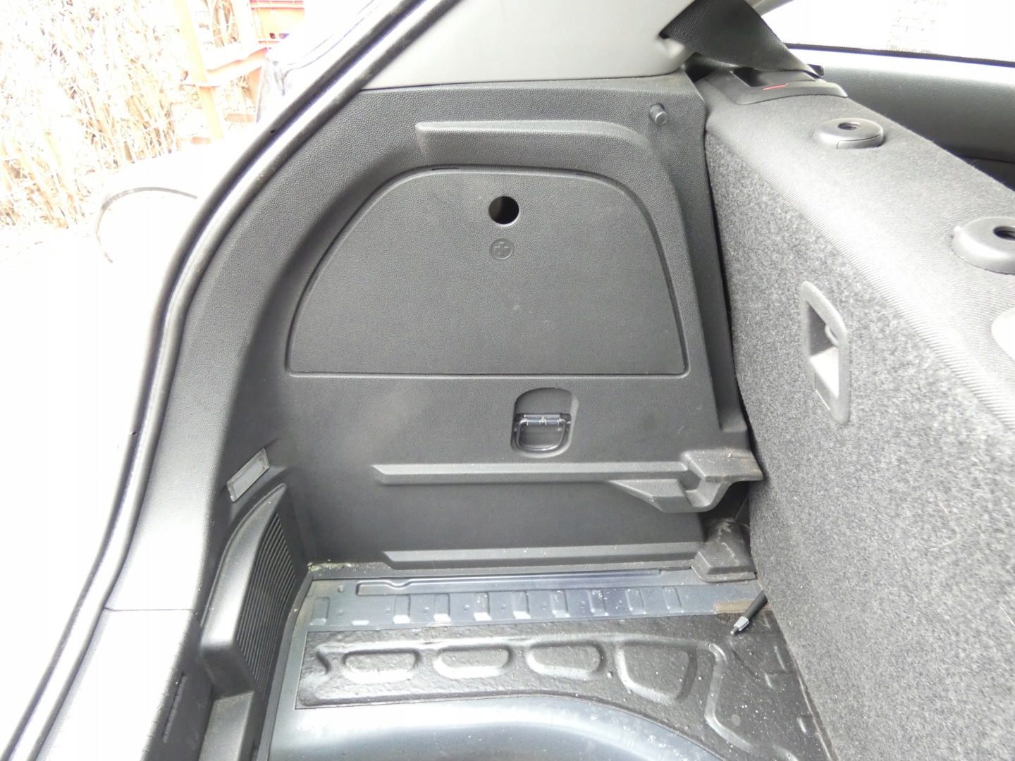 boot upholstery left OPEL CORSA D 3D 06-14