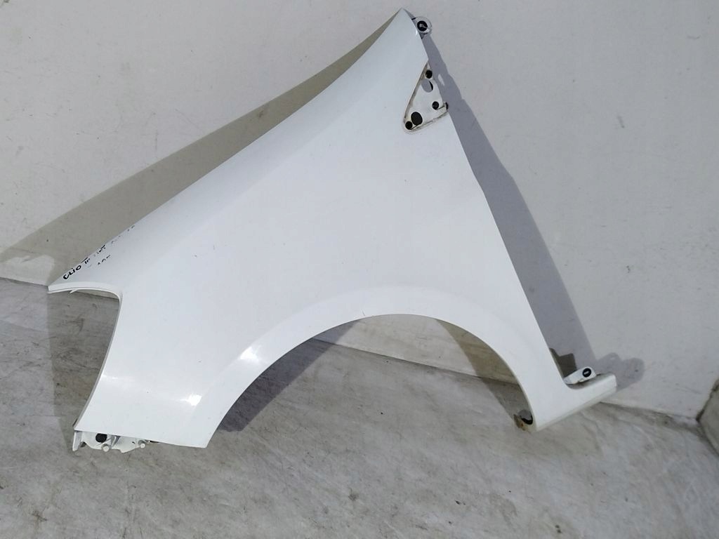 Renault Clio III 3 lift parafango sinistra (185) OV369