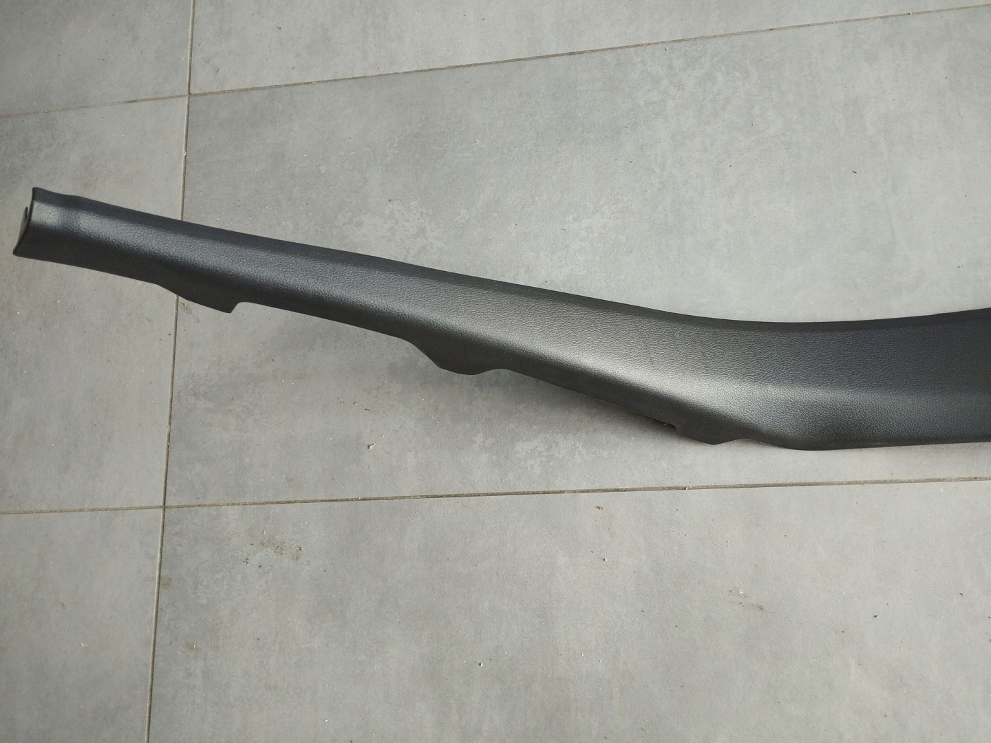 Audi A4 S4 B9 8W cap threshold rear 8W0867767A