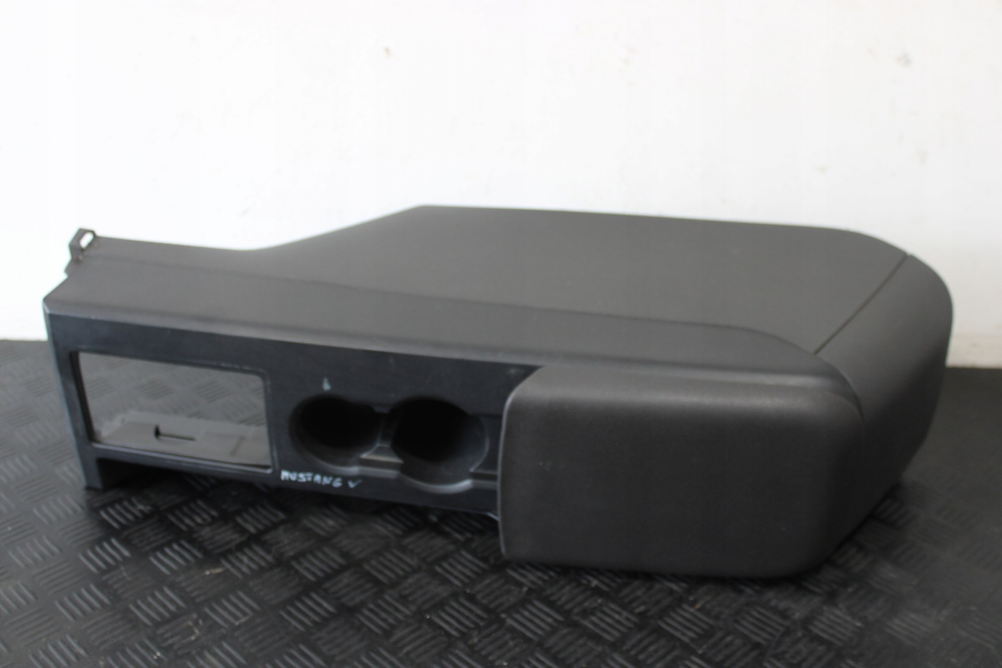 TUNEL media bracciolo FORD MUSTANG V 5