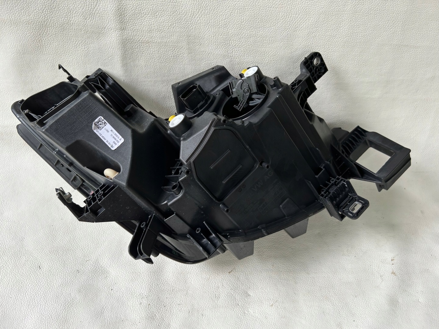 Cupra Born of lights led left left front 10F941007H