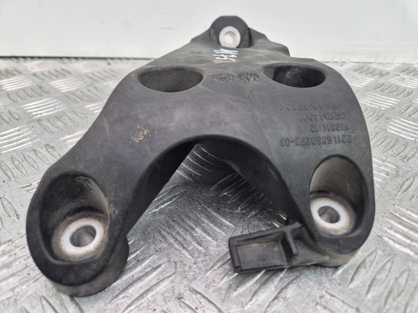 engine mount BMW 4 F36 420i Gran coupe 6860273 N20B20B