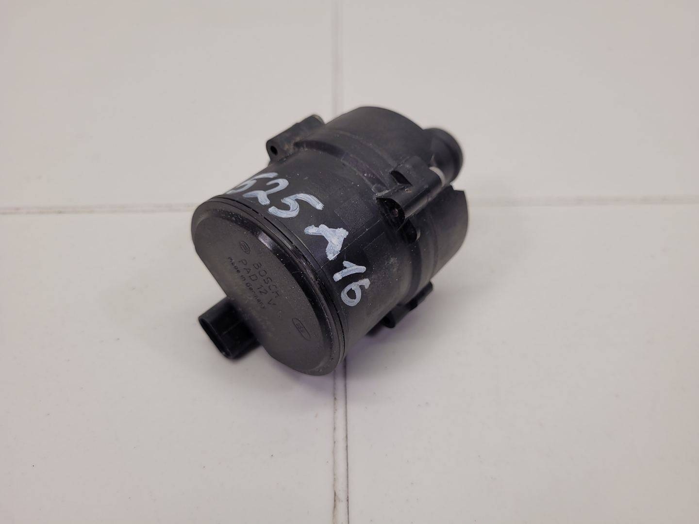 water pump Land Rover Range Rover Evoque facelift 2018 DX2318D474AC