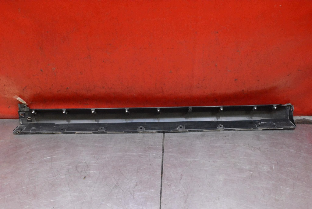 cap threshold right black BAIC BEIJING X3 LIFT 19