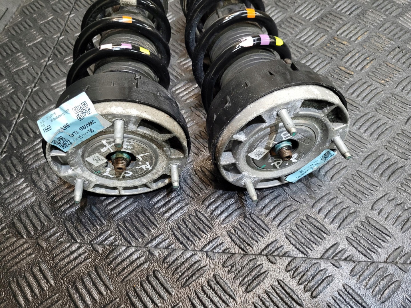 shock absorber front front left right JAGUAR XE X760 FX X260 2.0 D