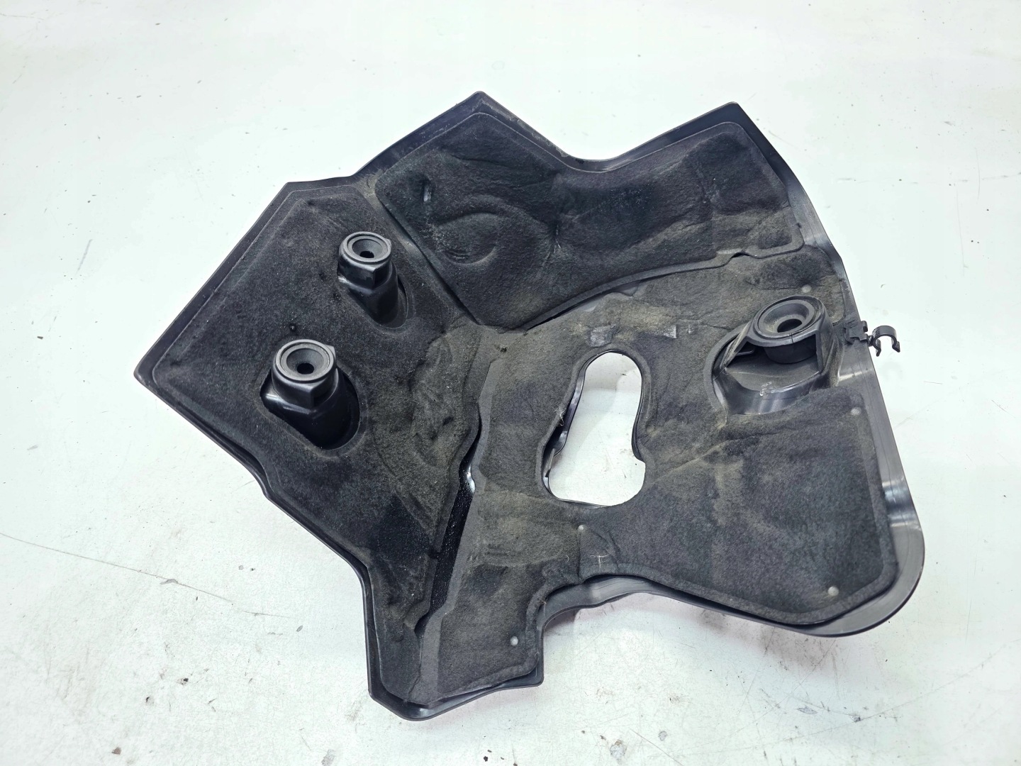 cap RURY SSACEJ right AUDI Q7 4M 3.0 TDI 4M0103926C