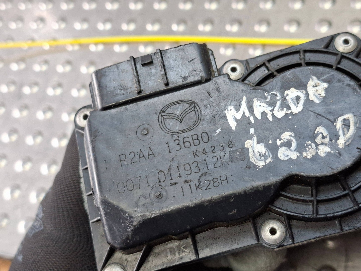 papillon des gaz MAZDA CX7 6 GH 08- 2.2 D R2AA136B0