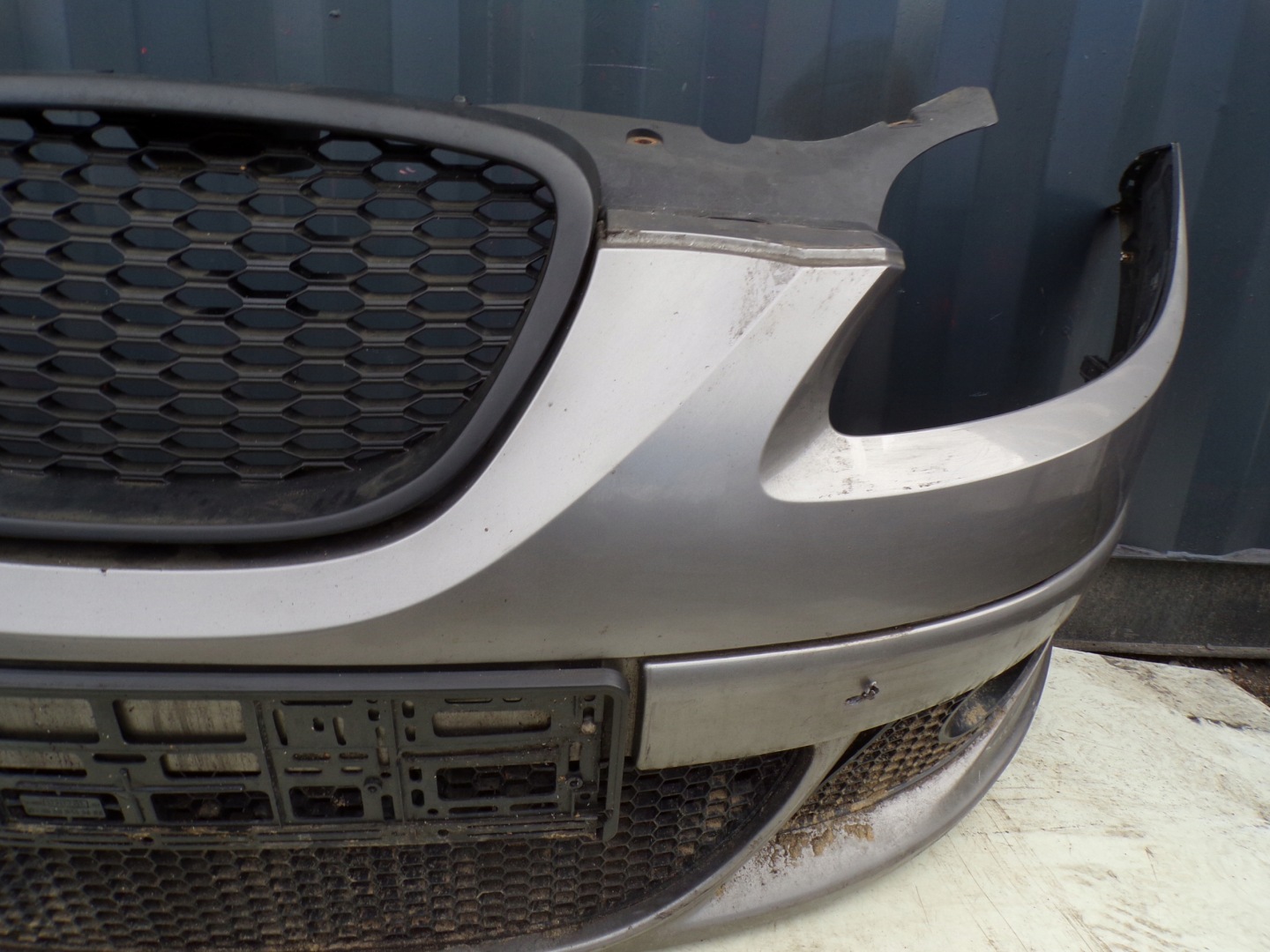 front bumper front SEAT TOLEDO 3 III (1)