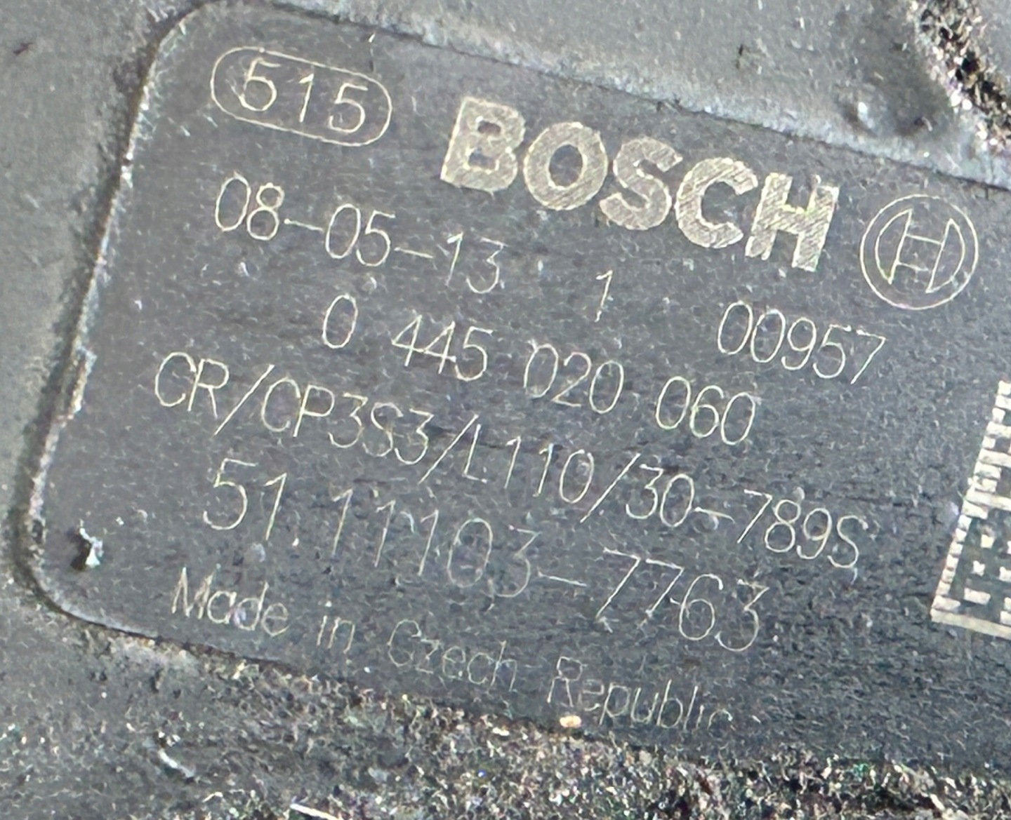 Einspritzpumpe Blende Abdeckung MAN TGL TGM 51111037763