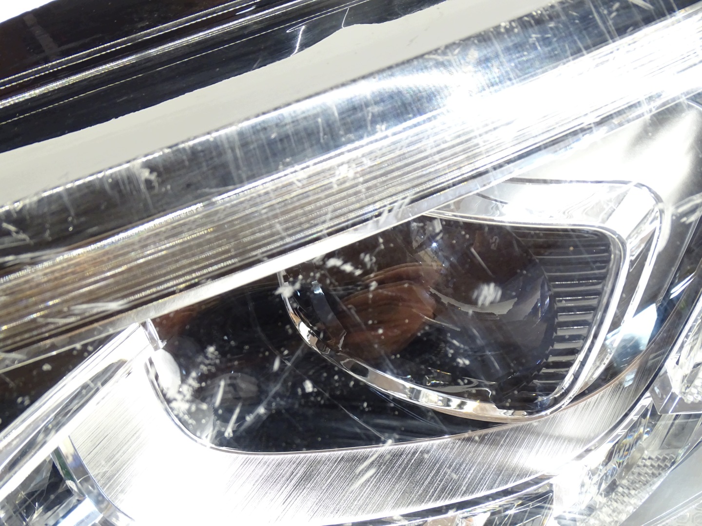 light left front left front MG HS FULL LED UK