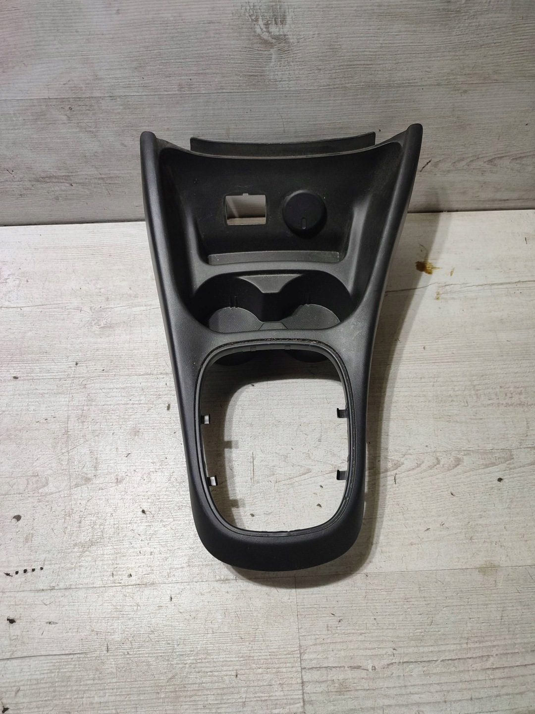 Opel Corsa E 2018 bracket for kubki frame drazka