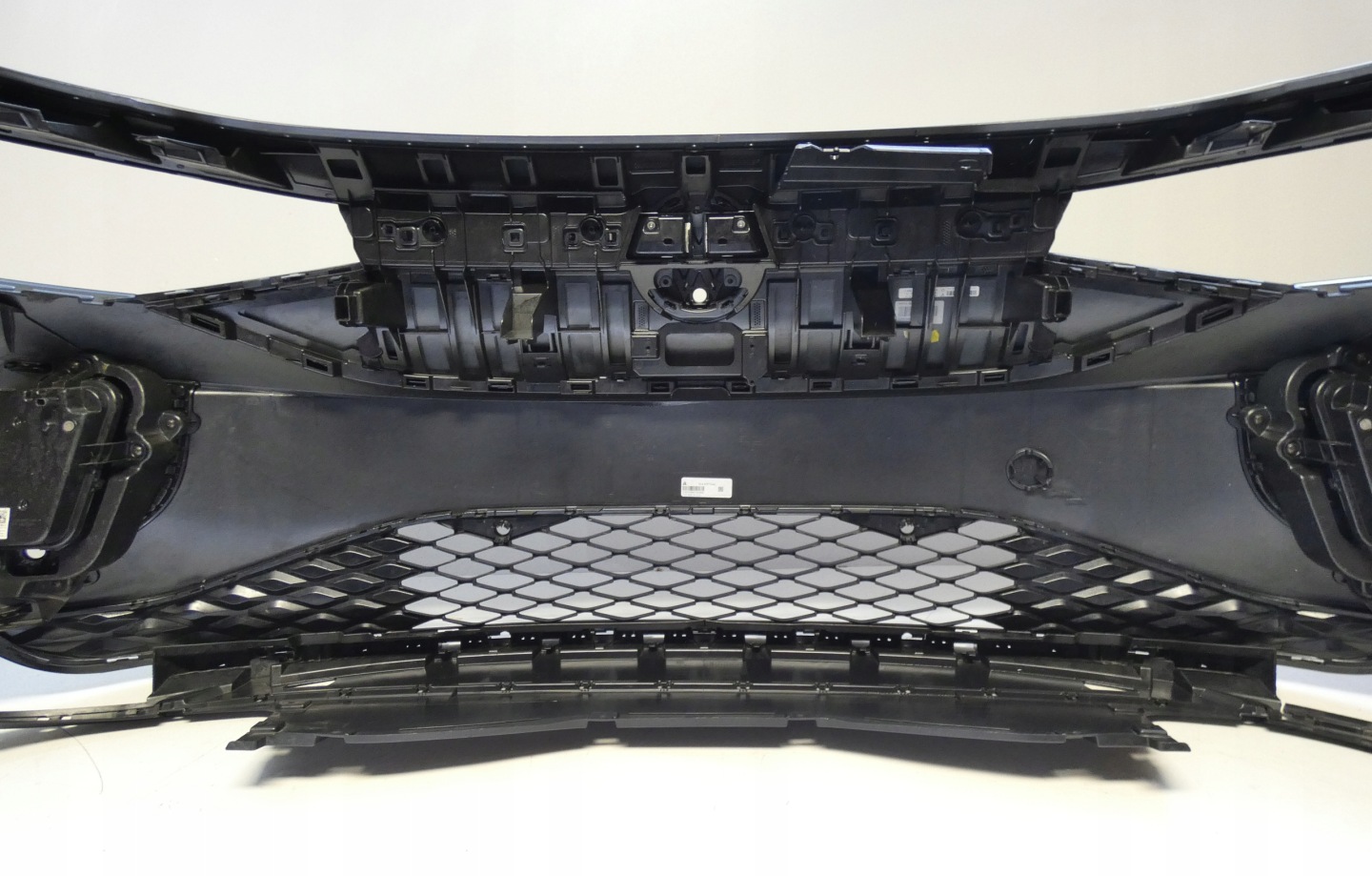 VW ID.4 ID4 11A807221 2020- below 4 PDC DRL bumper front front