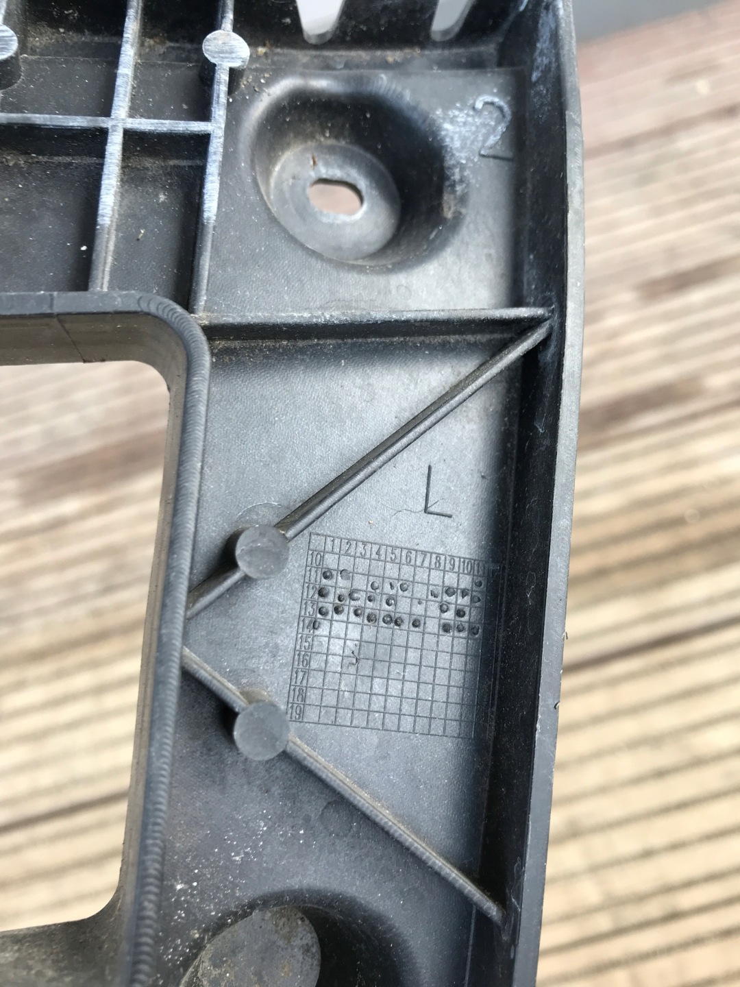 bumper bracket left rear part AUDI A5 SPORTBACK 8T8