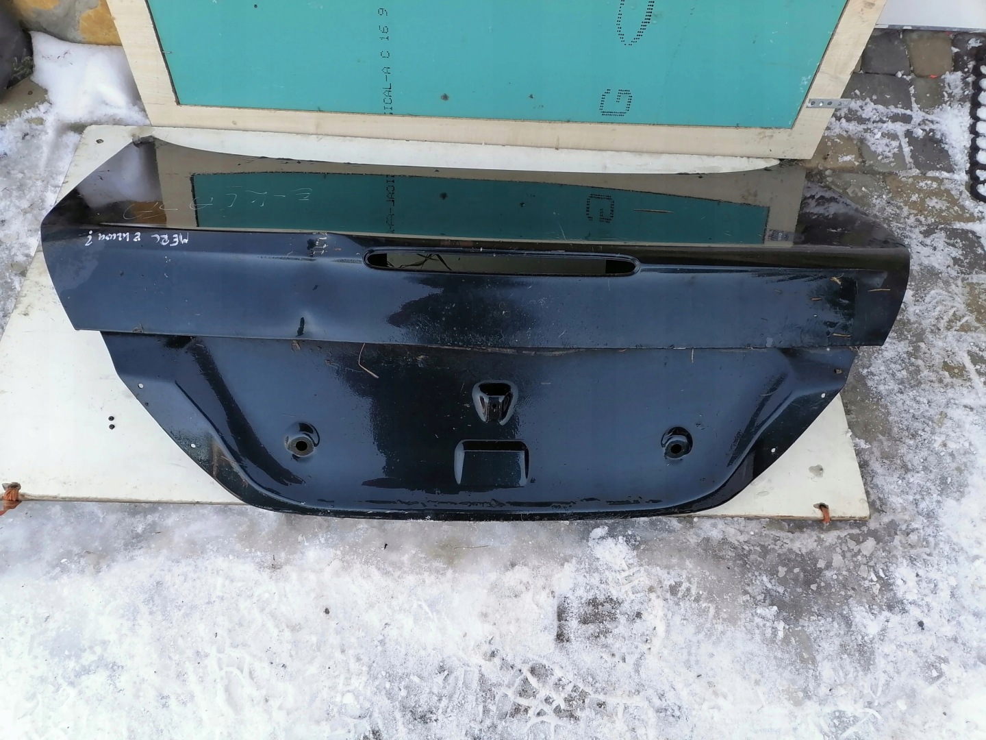 boot door MERCEDES E KLASA W211 sedan black