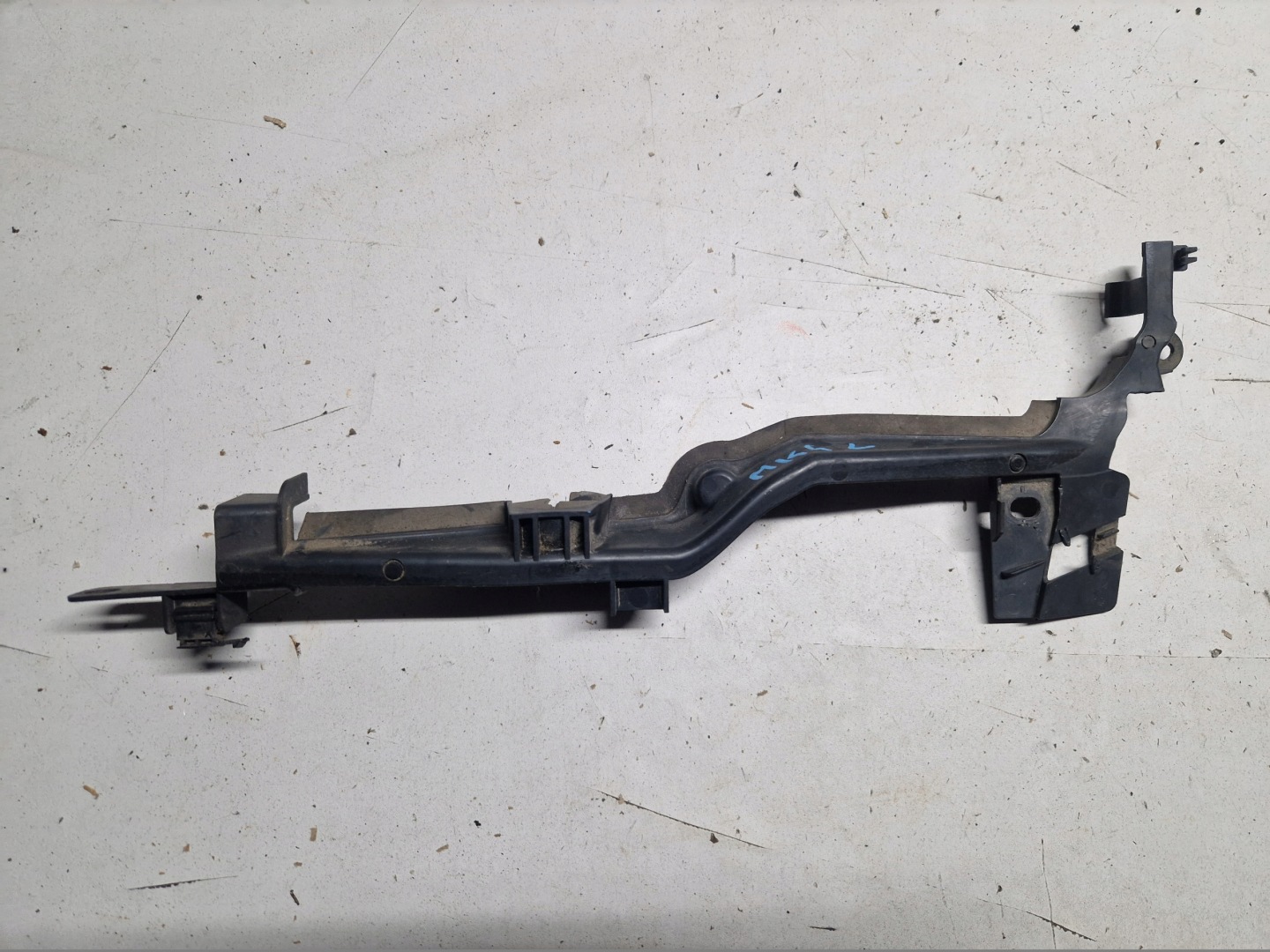 kryt blatníku levá FORD MONDEO MK4 7S71-A02477-AD
