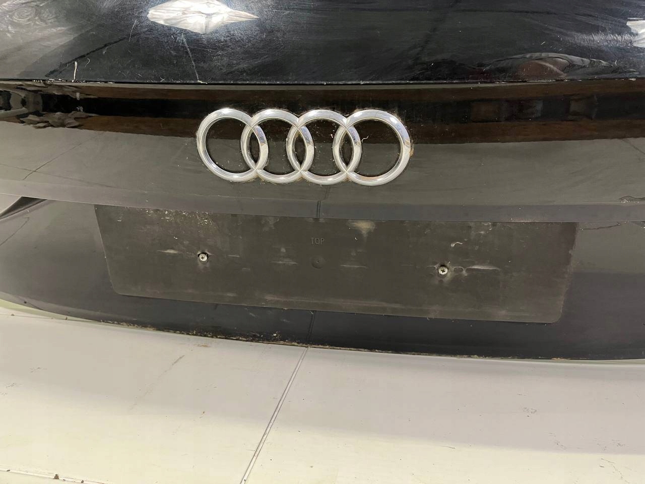 rear trunk door boot Audi Q2 GA 2018