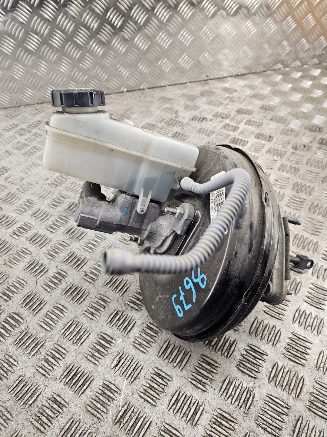 servo Servofreno CLIO IV 472104788R