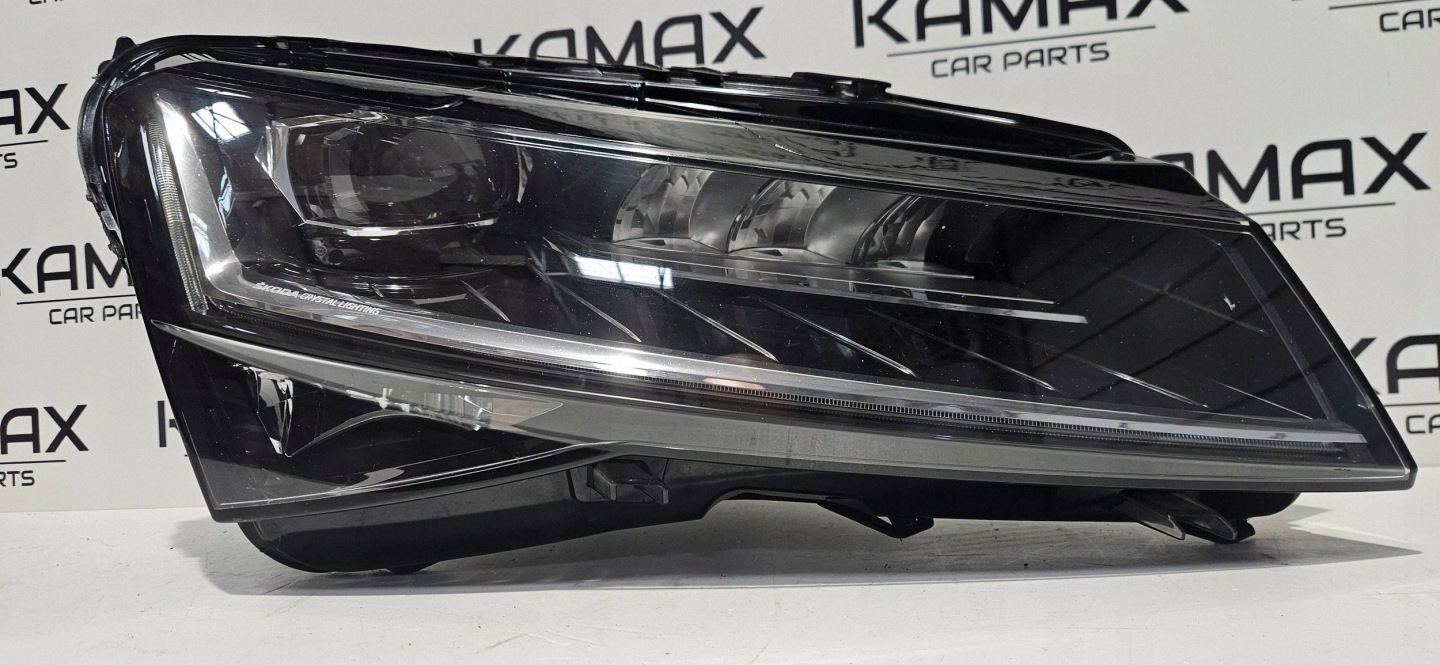Reflektor right side Skoda Superb B8 (3V) 3V1941016D