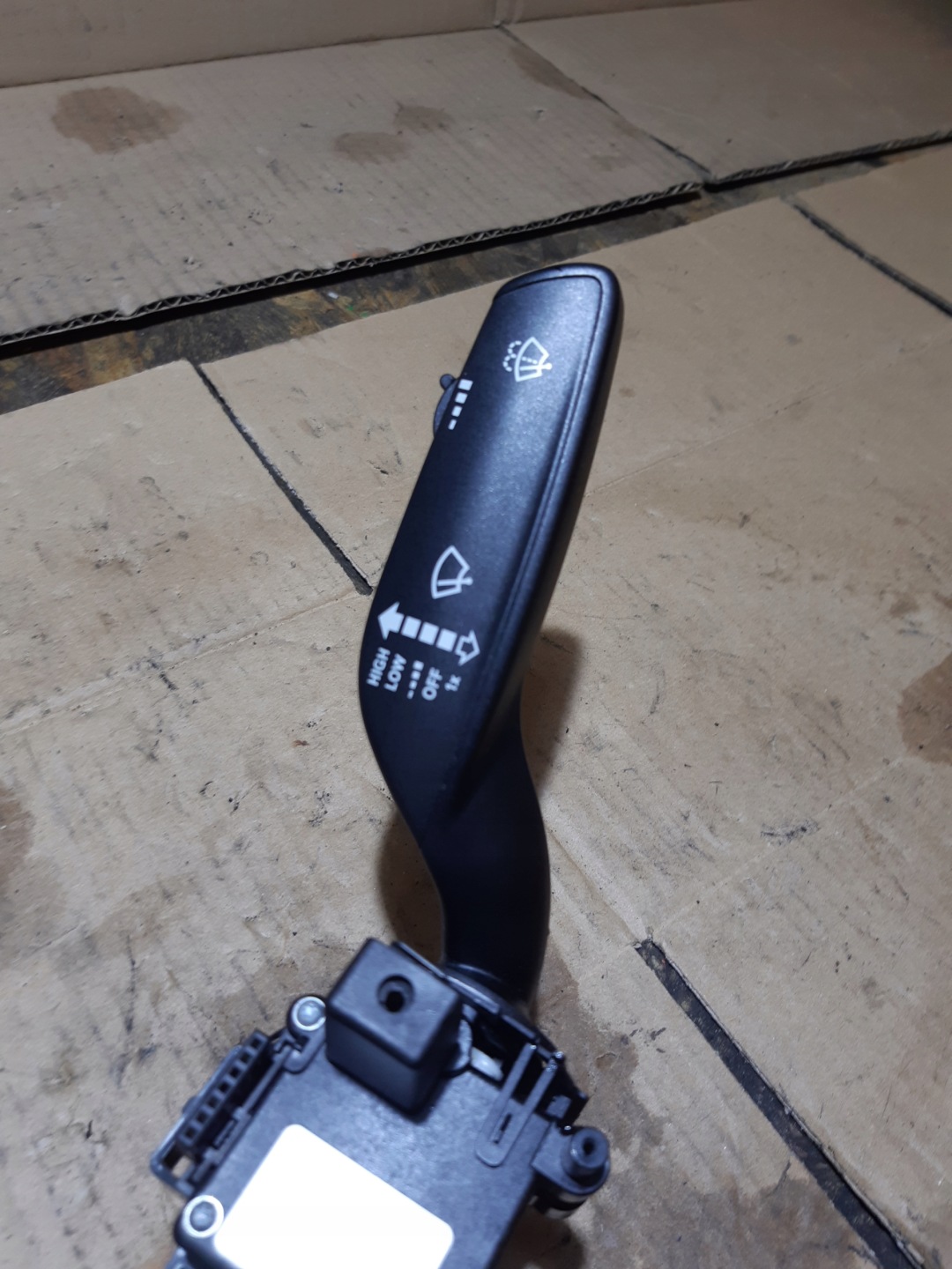 AUDI A6 C7 DEVIO LUCI TERGICRISTALLO TERGI PAGAJE DEVIO LUCI DEVIO TEMPOMAT 4G0953502A
