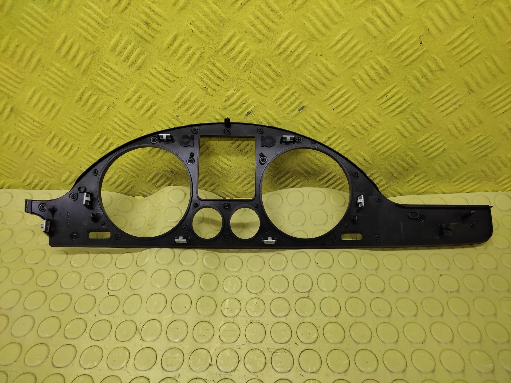 VW PASSAT B6 cover instrument panel frame 318370200