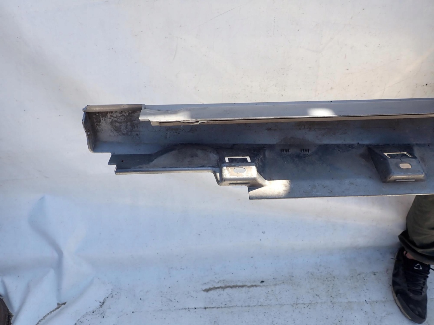 VW PASSAT B8 14-23 threshold right moulding threshold right