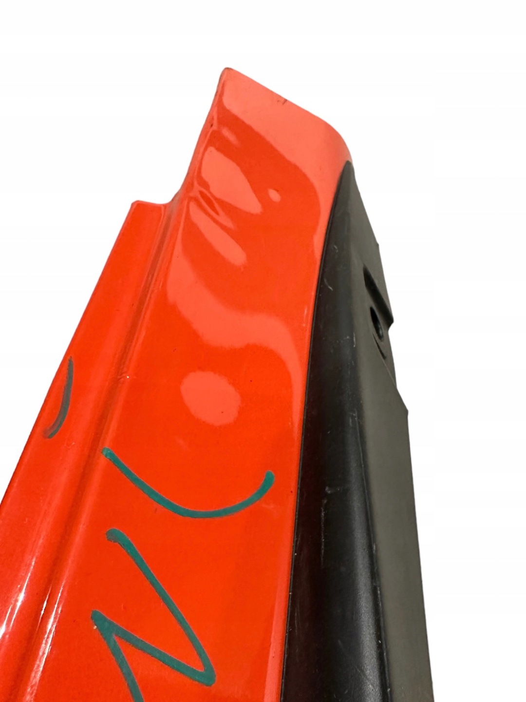 FERRARI 488 GTB moulding threshold threshold RH 86612000 86612010